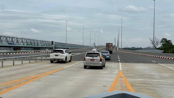 横跨勃固河的第三丹林大桥介绍