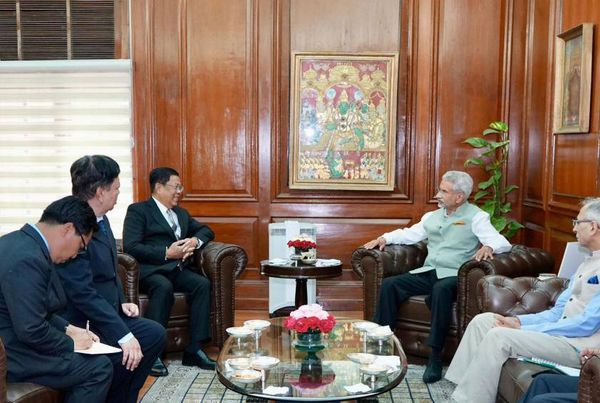 印度外长敦促缅甸为其在缅投资项目提供安全保障