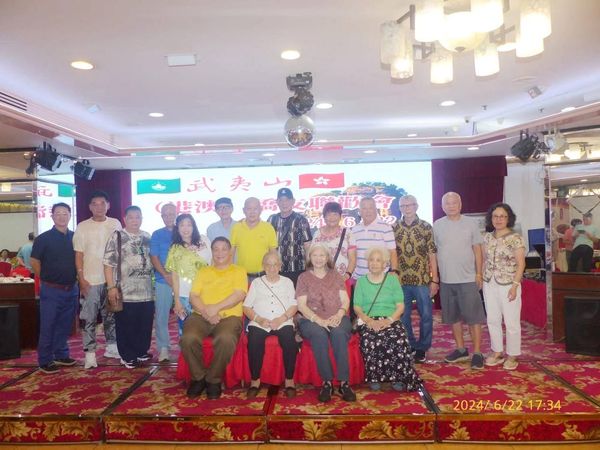 武夷茶香孕育武夷侨友情怀（张平）