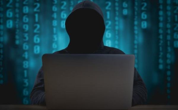 间谍用校园贷逼迫大学生窃取国家秘密，细节披露→