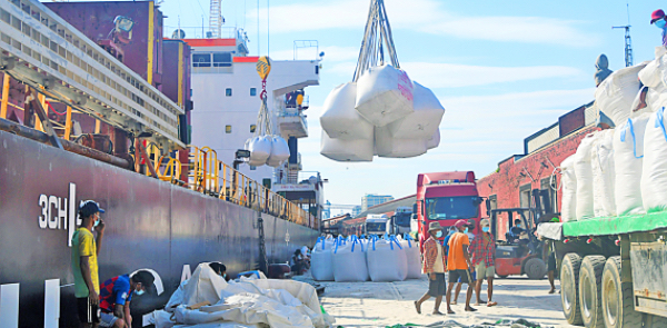 本财政年度四个月内缅甸已向国外出口了大米碎米50多万吨