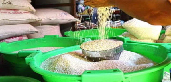 缅甸国内大米稻谷充裕民众们无须担忧