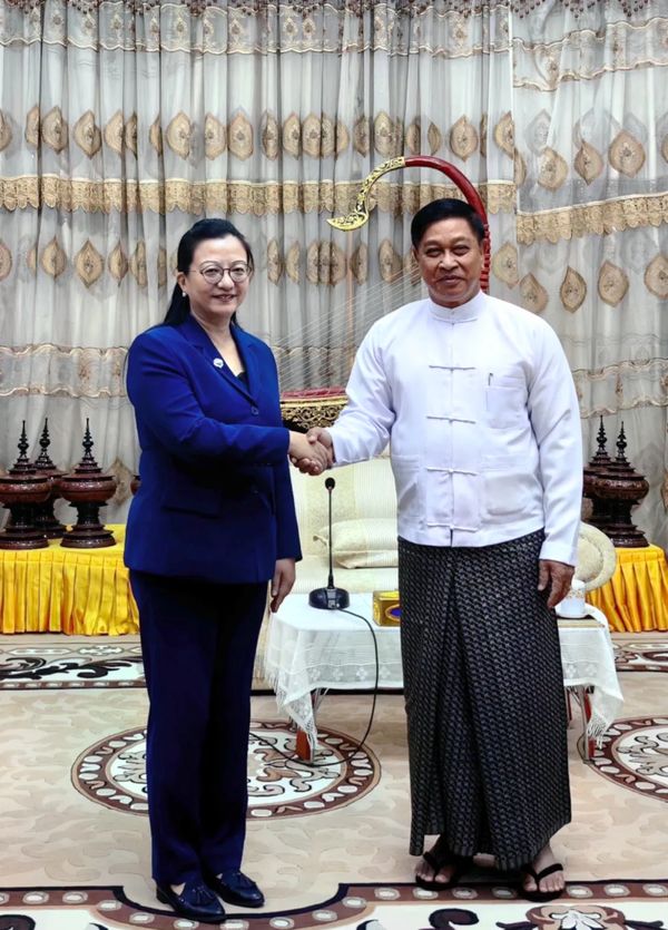 马珈大使会见缅甸副总理兼国防部长丁昂山