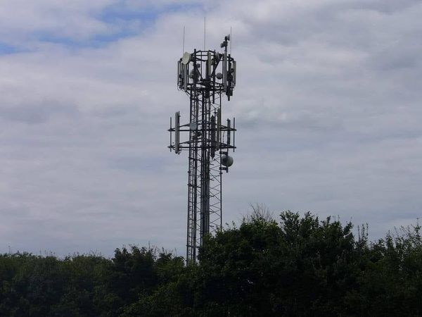 若开邦部分镇区的电话和网络被中断