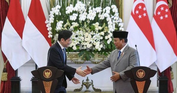 印度尼西亚总统和新加坡总理同意实施有关缅甸问题的东盟五项共识