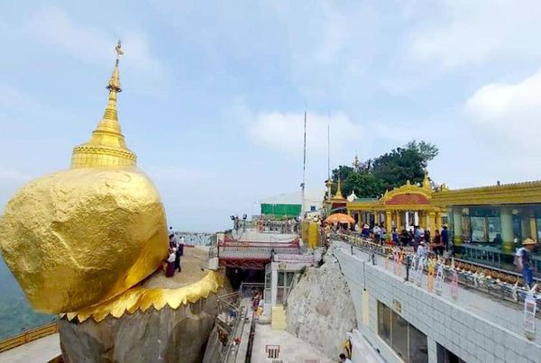 孟邦吉铁窑佛塔在今年12月份期间接待了礼佛民众20多万人