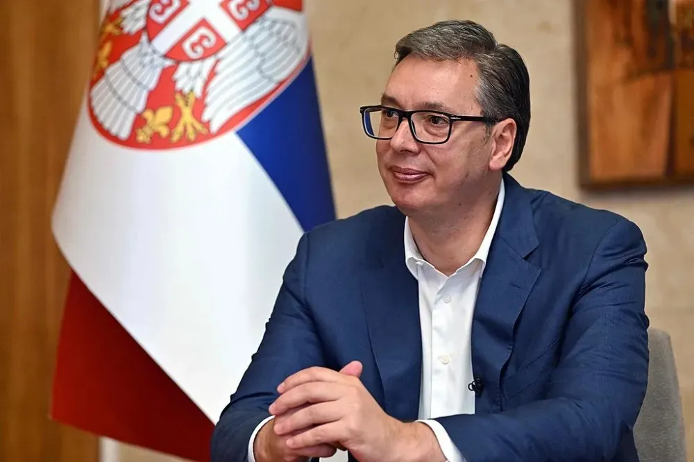 西方对这两个亲俄国家下狠手，结果踢到铁板，武契奇宣布大获全胜