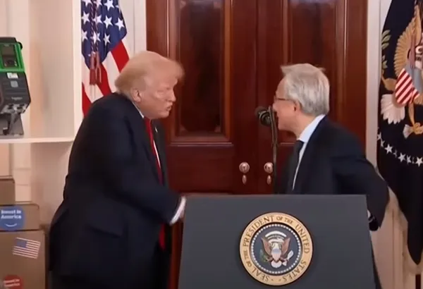 爆料：英伟达获批对华出口，前提是给美国上贡15%收入