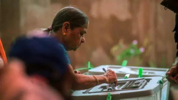 尼泊尔国家未来选举中将新增选民 83万多人