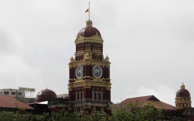 仰光多街区统计大学毕业生名单，原因引猜测