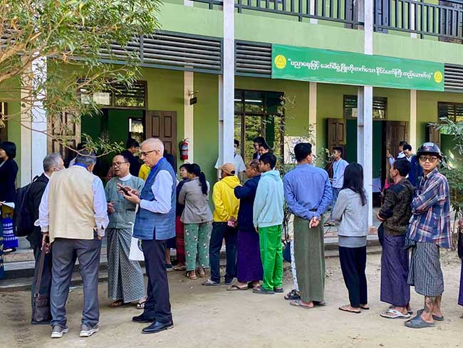 2025年缅甸全国大选第一阶段仰光省12个县区内举行投票活动