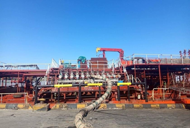 缅甸仰光KIP港迎来新一批食用油运输船