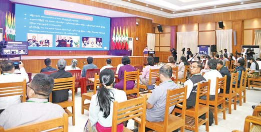 缅甸总统府部门副部长介绍缅甸国内目前学校情况