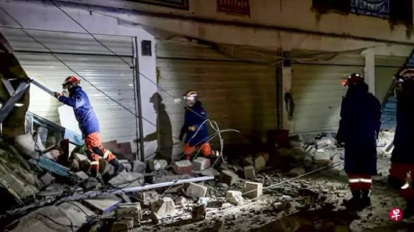 中国西藏地区发生7级地震导致16人死亡76人受伤
